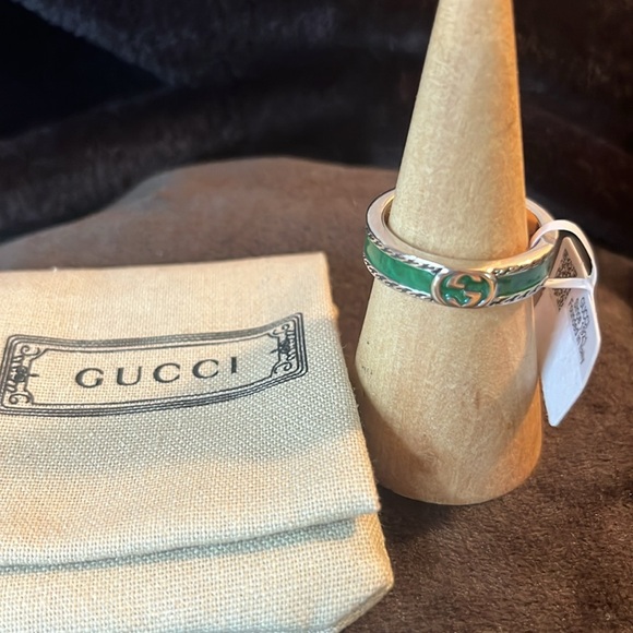 Gucci Green Enamel & Sterling Silver interlocking G Ring size 22 USA 10 - Picture 1 of 8